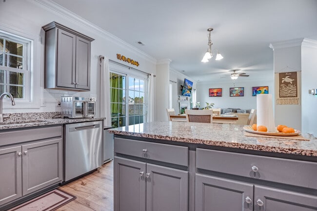 Photo - 110 Evergreen Frst Dr