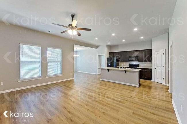 Photo - 125 Haygood Pt