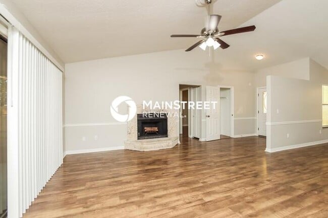 Photo - 3 Bedroom Pet-Friendly Home in SEBASTIAN, ...