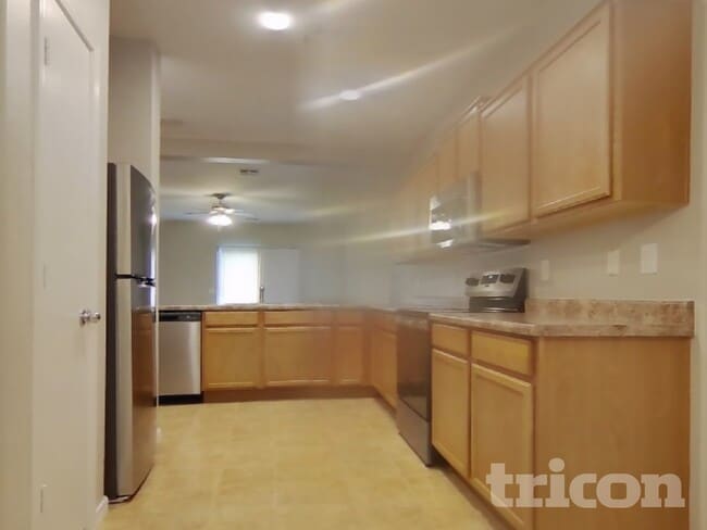 Photo - 1689 S 235th Dr