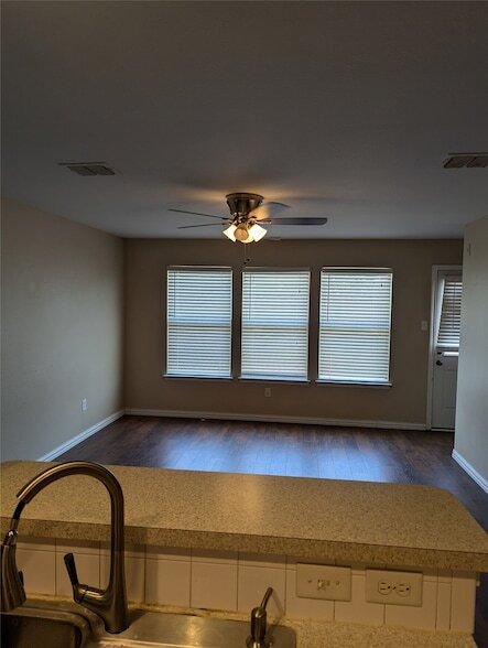 Photo - 8820 Wagon Trail