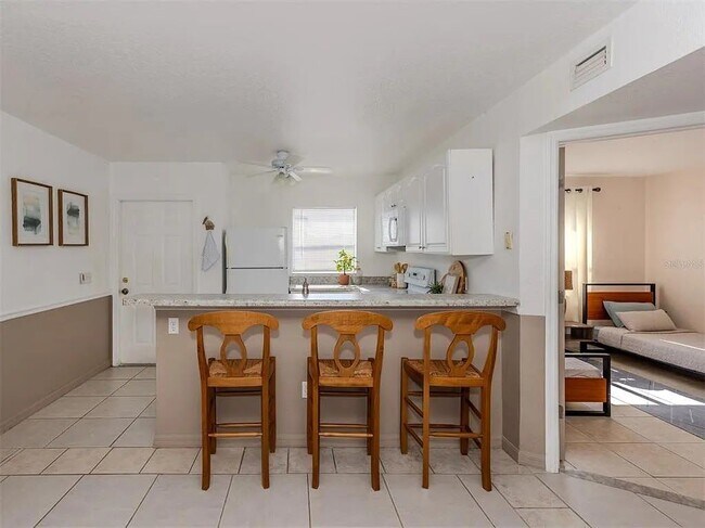 Photo - 25050 Sandhill Blvd Unit 6A3