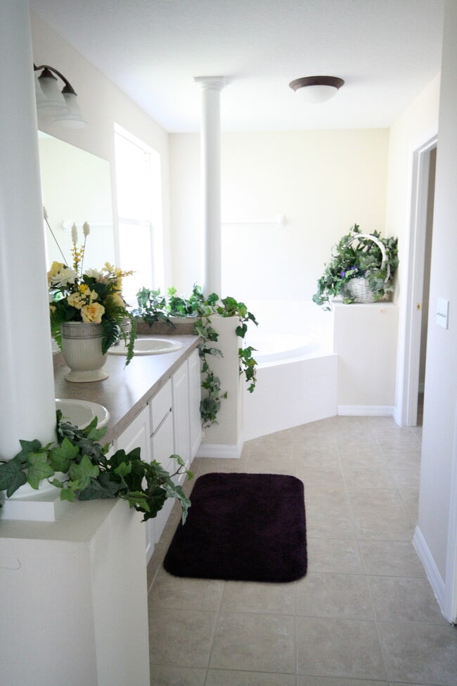 Photo - 2609 Emerald Lake Ct Unit 2609