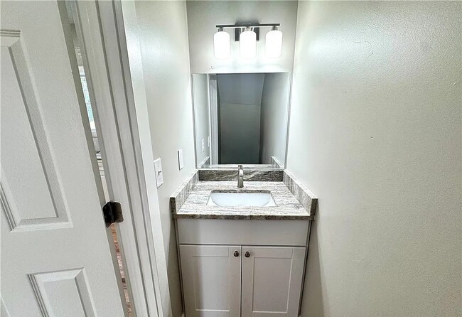 Photo - 1130 W High St Unit 1130 West High St.