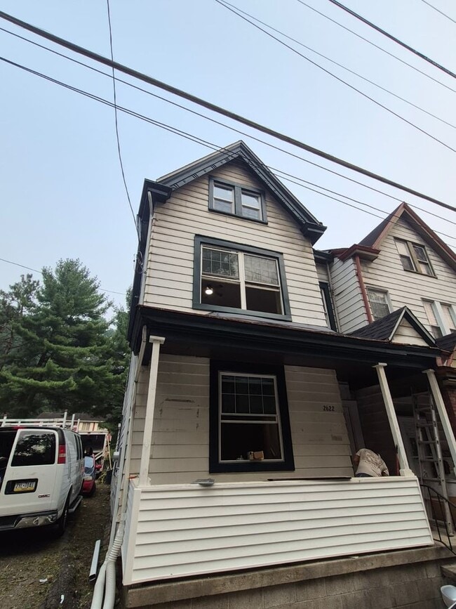 Building Photo - Spacious 4BR Home in Perry Hilltop