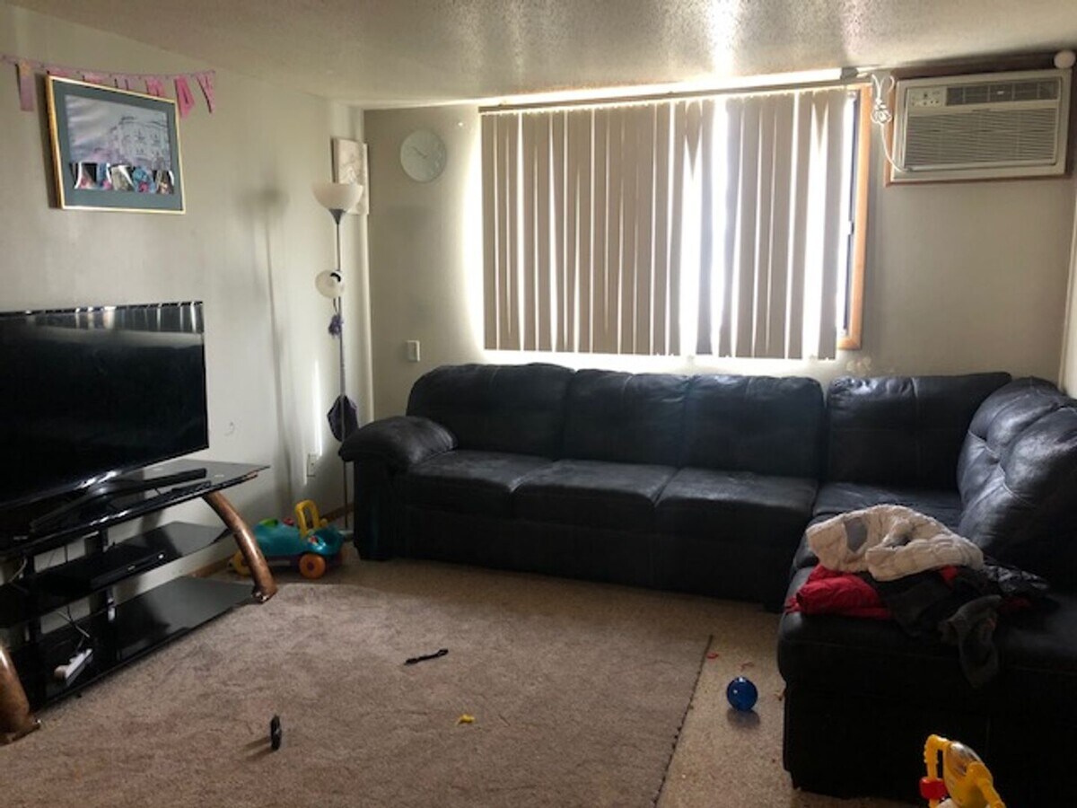 2 Bedroom Condo Available 2026 - 2 Bedroom Condo Available 2026 Unidad 12