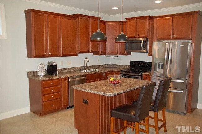 Photo - Room in House on Windy Creek Ln