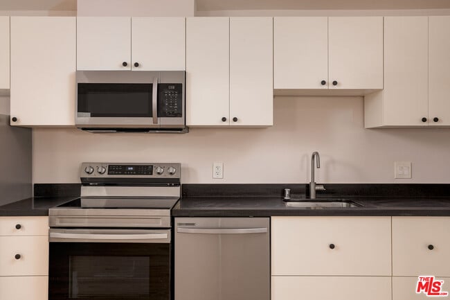 Photo - 126 Franklin Ct