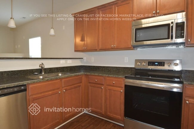 Photo - 303 Switchback Street