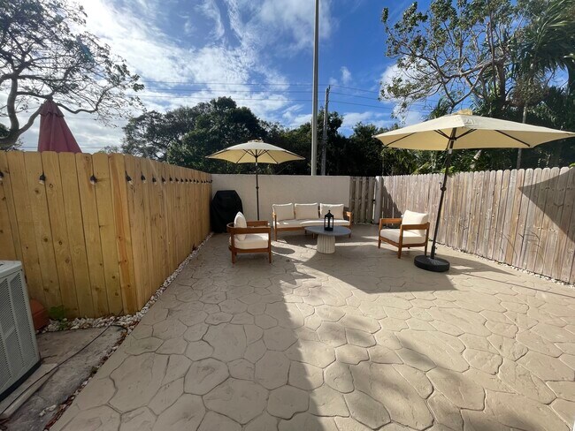 Photo - 10916 SW 75th Ter