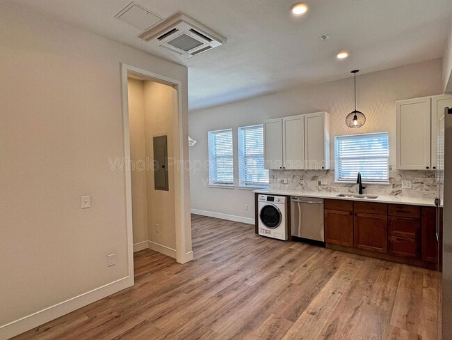 Photo - 3327 Tejon St Unit 11