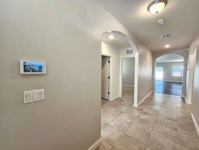 Photo - Rockledge 3/2