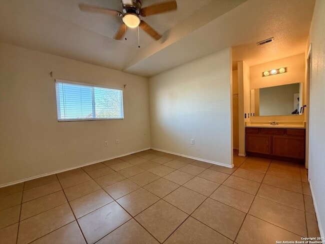 Photo - 15306 Kamary Ln