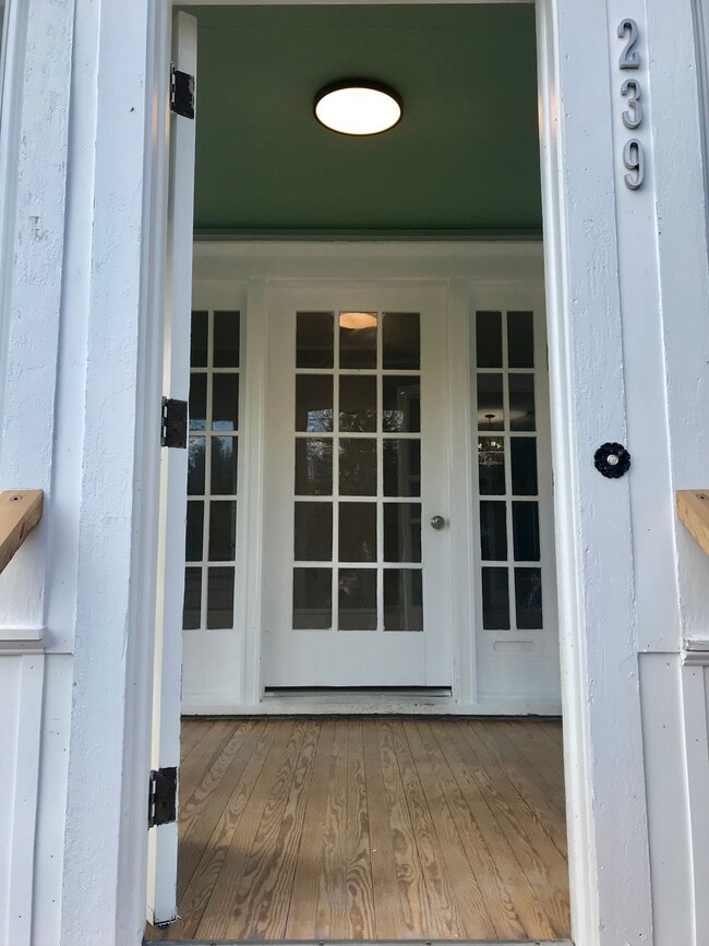 Photo - 239 Marlin Rd