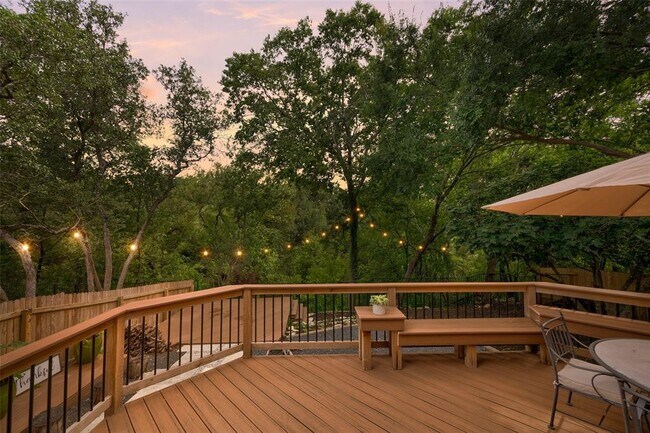 Photo - 4033 Canyon Glen Cir