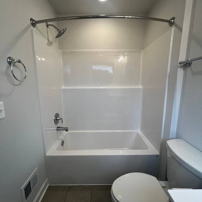Photo - 306 Flint Dr