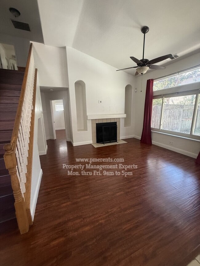 3175 Autumn Chase Cir