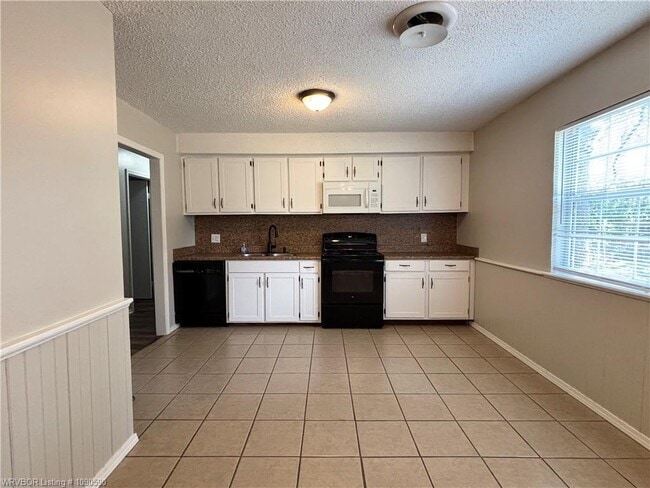 Photo - 1107 N St