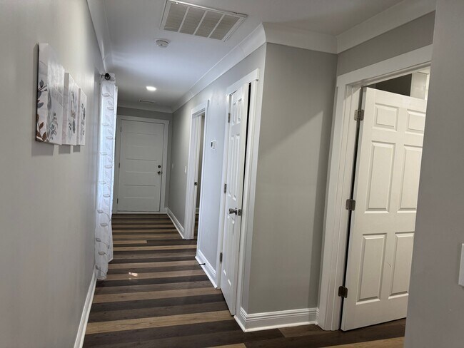 Photo - 172 Howard St Unit 179