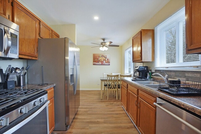 Photo - 303 Danbury Dr Unidad ID1285015P
