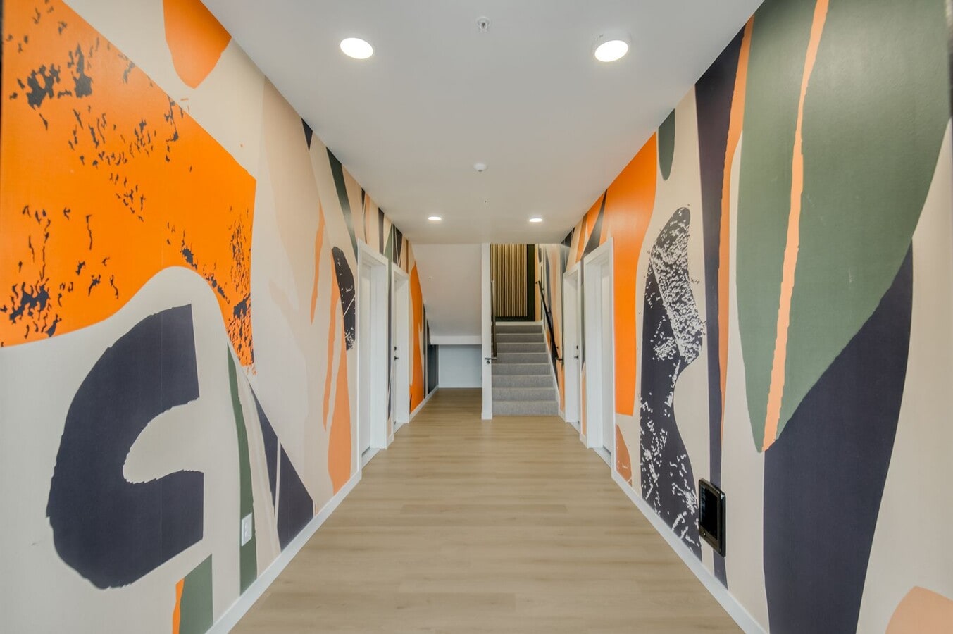 Entrance - West Lombard