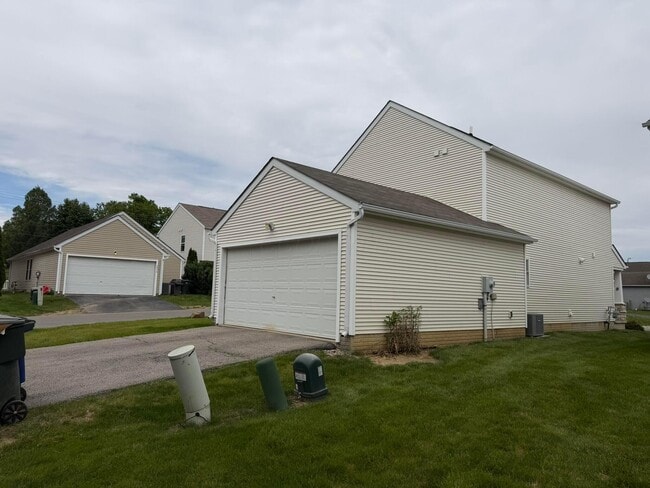 Photo - 9335 Polaris Green Dr