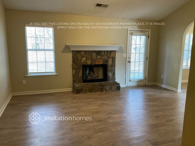 Photo - 875 Wilmont Ct