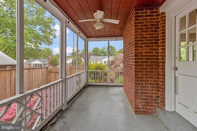 Photo - 1907 Alberti Dr