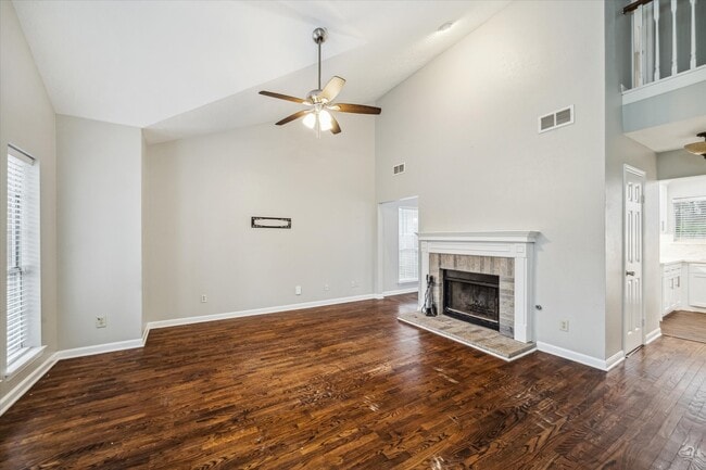 Photo - 3315 Kings Mountain Dr