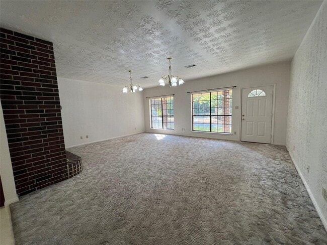 12345 Oak Leaf Rd