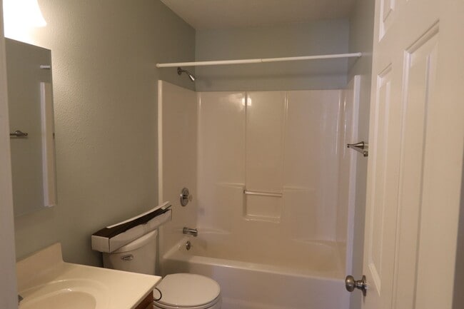 582 Clever Heights