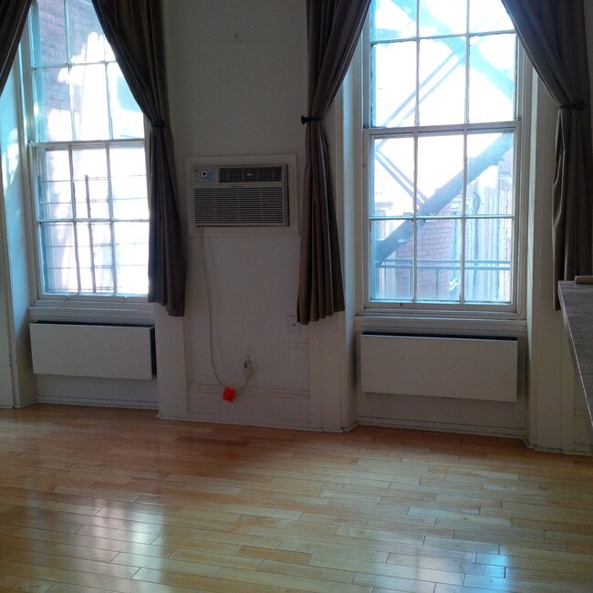 Photo - 1814 Spruce St Unit 2M