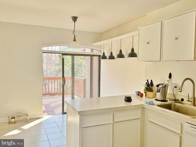 Photo - 10753 Deborah Dr