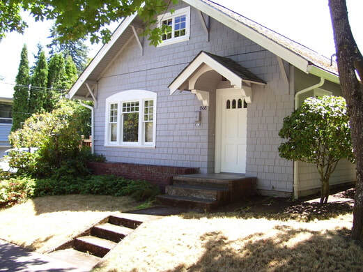 Front of Building - 1308 E 19th Ave