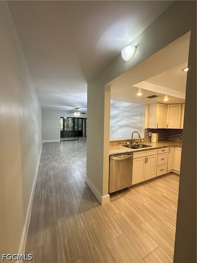 Photo - 6136 Whiskey Creek Dr Unit 503
