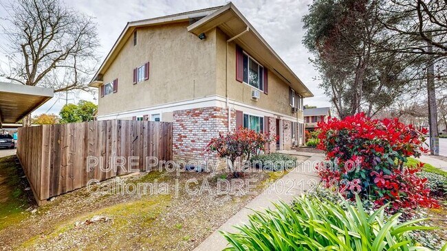 Photo - 300 Stony Point Rd Unit Apt 86