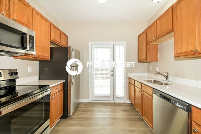 Photo - 3 Bedroom Pet-Friendly Home in Raleigh, NC with Main Street Renewal