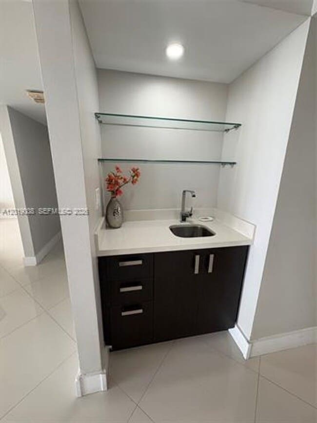 Photo - 1717 N Bayshore Dr Unit 1717 N Bayshore Dr # A-2054