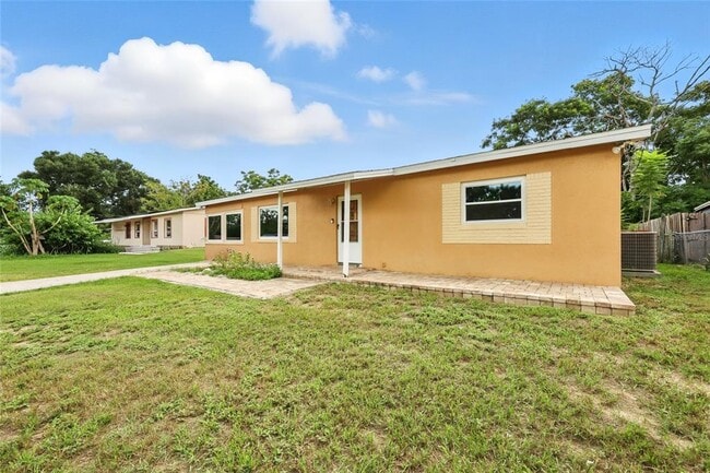 Photo - 405 N Buena Vista Ave