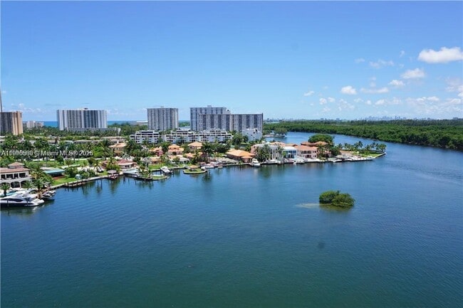 Building Photo - 400 Sunny Isles Blvd Unit 1108