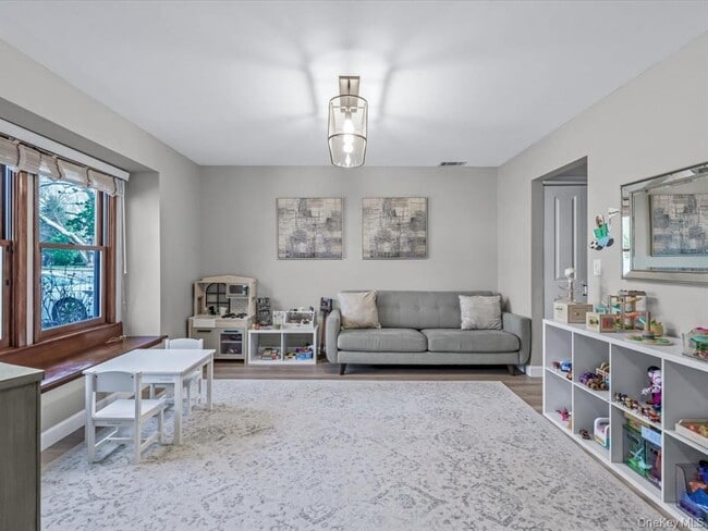 Photo - 54 Hidden Ridge Dr