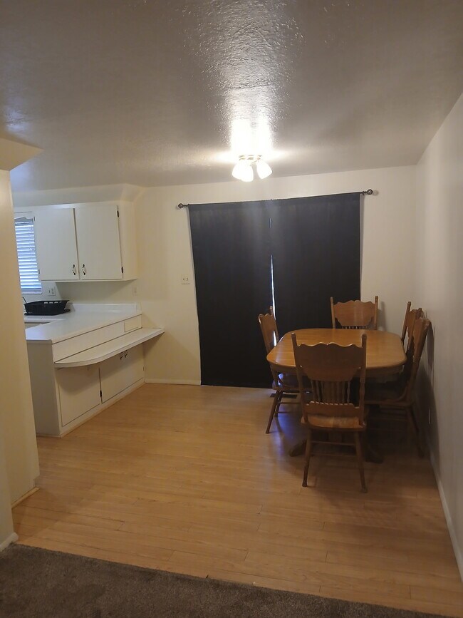 Photo - 163 S 1920 W