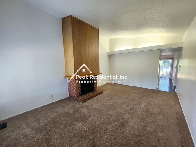 Photo - Spacious Arden Area 3bd/2ba Duplex with Garage