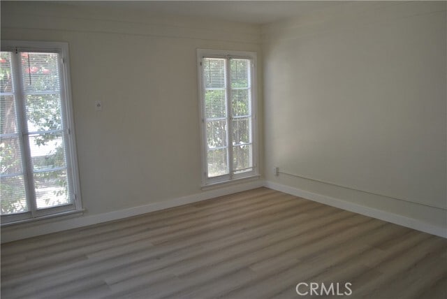 Photo - 590 W Sierra Madre Blvd