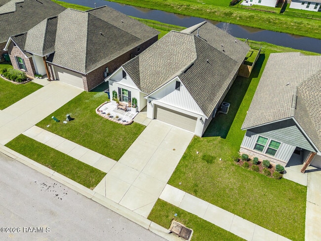 125 Lightbourne Dr