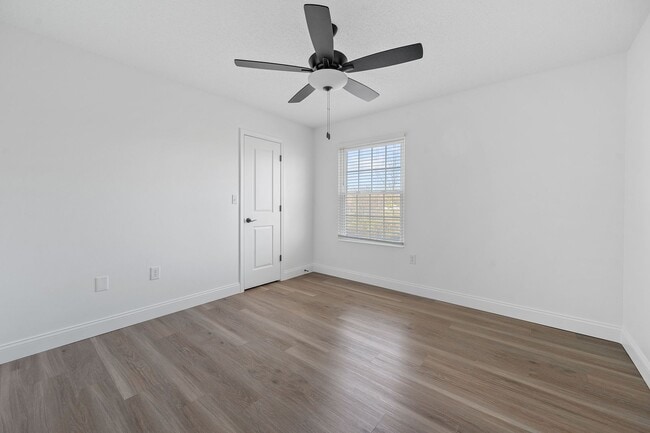 Photo - The Estates of Camelot Court