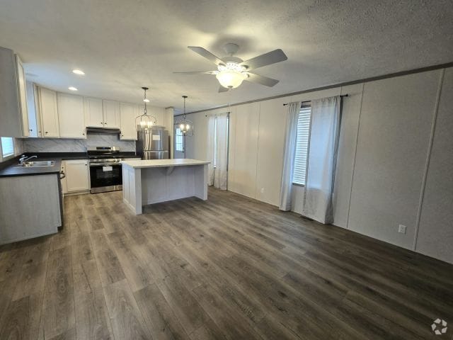 Building Photo - 114 112th Square NE Rental