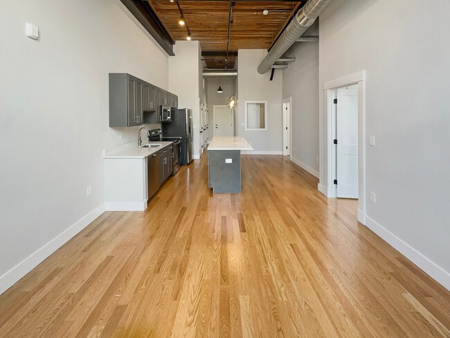 Photo - Jefferson Mills