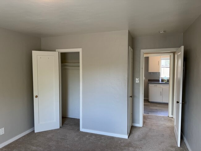 Photo - 2116 California St Unidad B