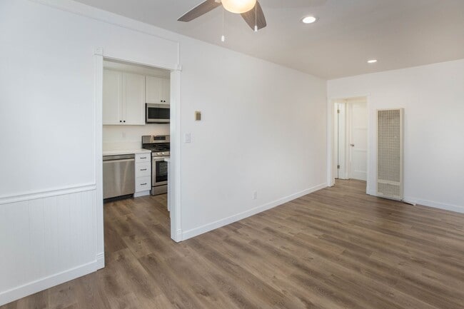 Photo - 740 Flower Ave Unit 742
